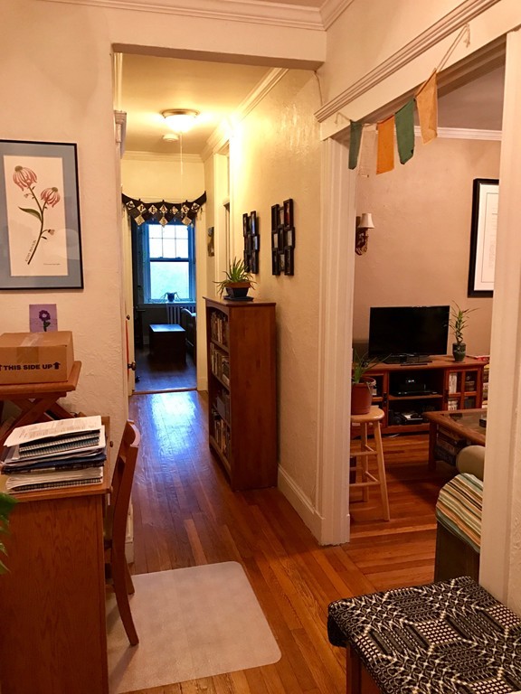 1 bed, 1 bath apartment for rent at 1949 Commonwealth Ave Unit 65, Brighton — photo 5 of 10