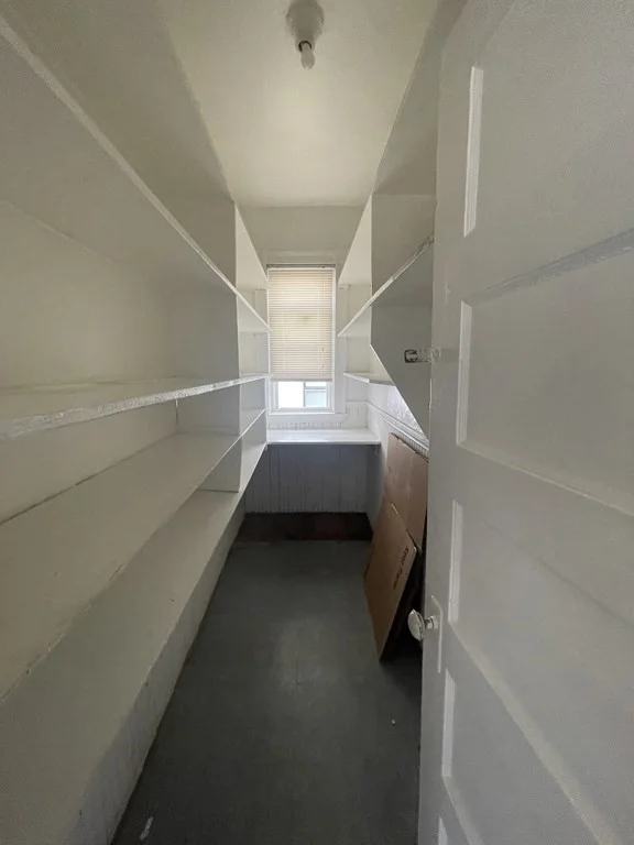4 bed, 1 bath apartment for rent at 1949 Dorchester Ave Unit 3, Boston — photo 3 of 20