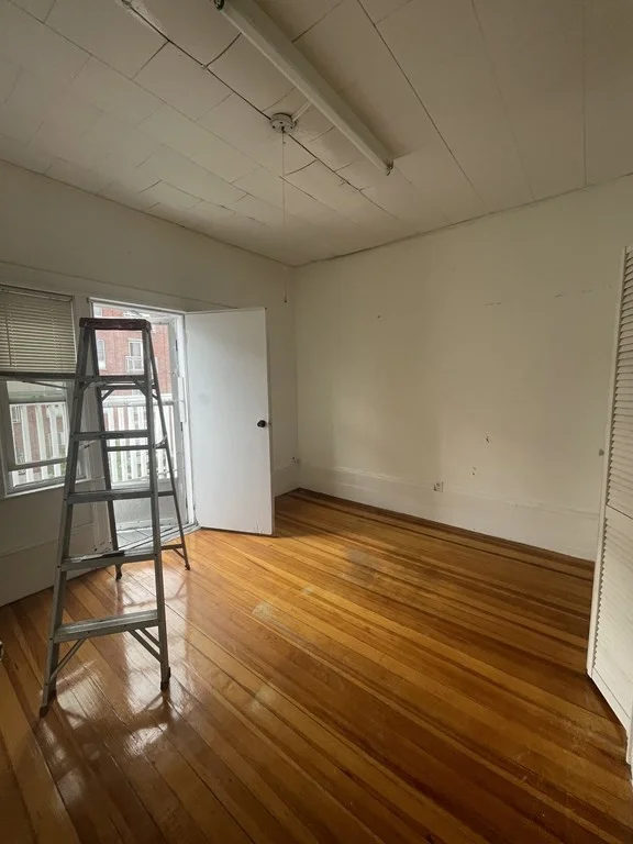 4 bed, 1 bath apartment for rent at 1949 Dorchester Ave Unit 3, Boston — photo 7 of 20