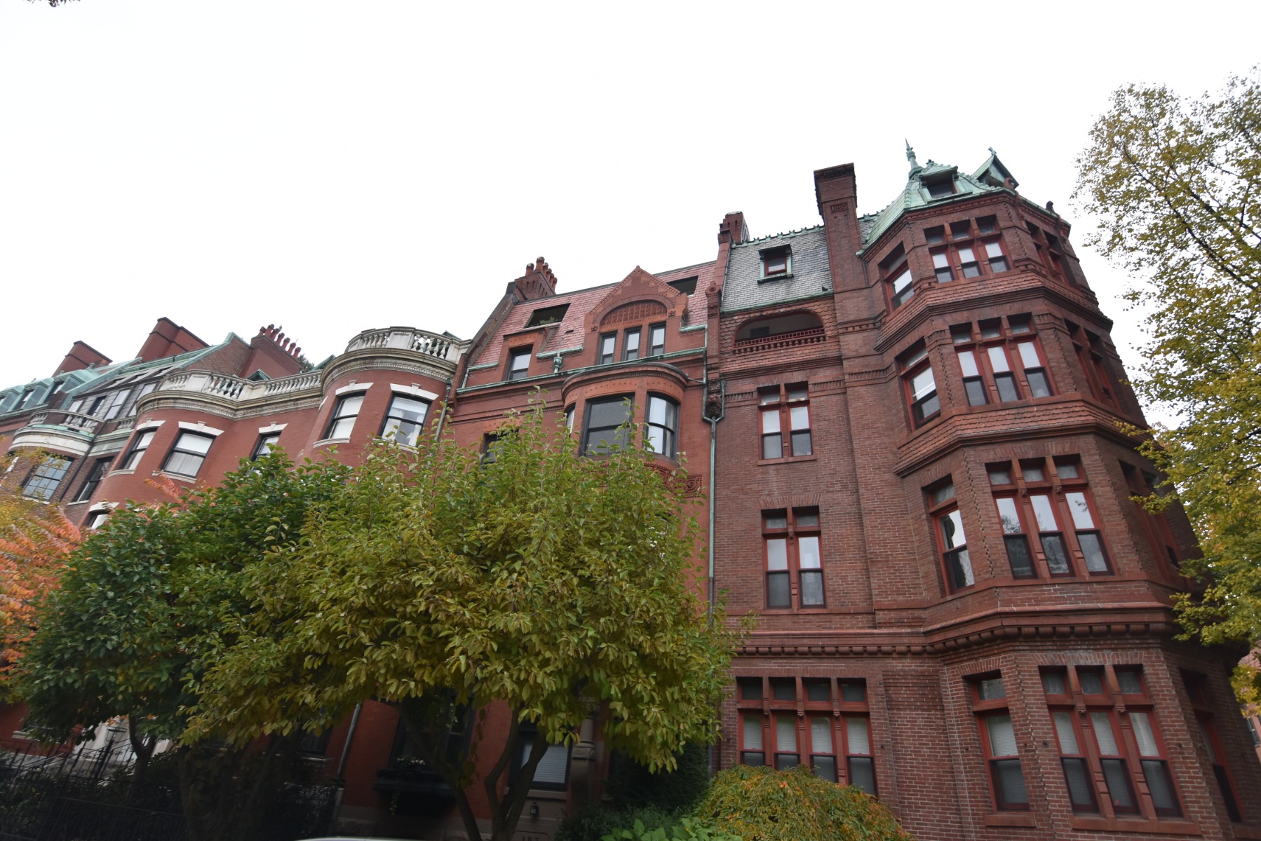 1 bed, 1 bath apartment for rent at 195 Commonwealth Ave Unit 1, Back Bay