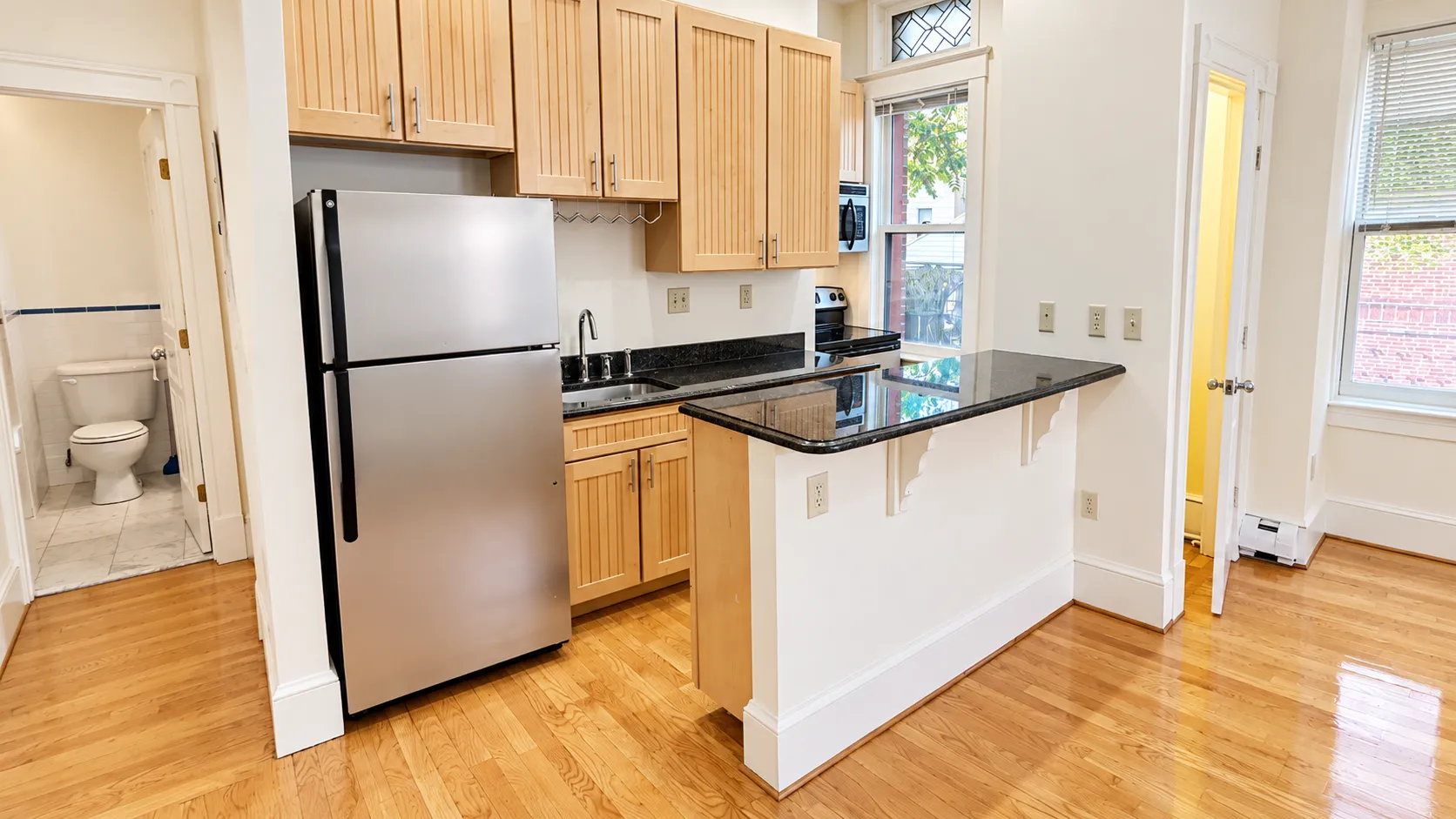 1 bed, 1 bath apartment for rent at 195 Commonwealth Ave Unit 3, Back Bay — photo 1 of 9
