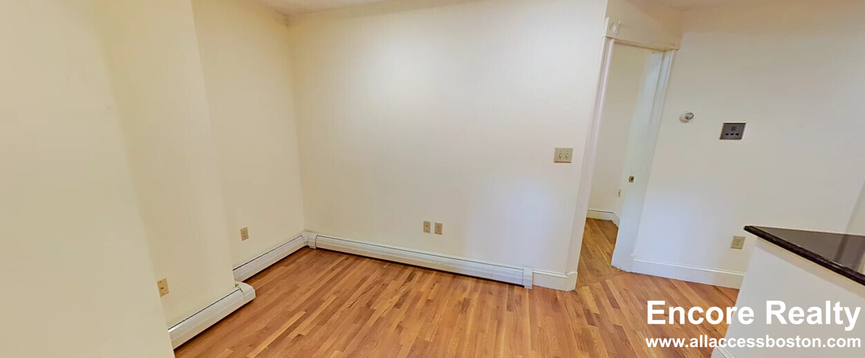 1 bed, 1 bath apartment for rent at 195 Commonwealth Ave Unit BA, Back Bay — photo 3 of 5