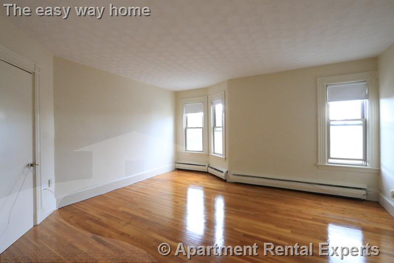 1 bed, 1 bath apartment for rent at 195 Concord Ave Unit 12, Huron Village — photo 1 of 13