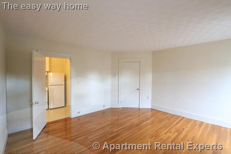 1 bed, 1 bath apartment for rent at 195 Concord Ave Unit 12, Huron Village — photo 10 of 13