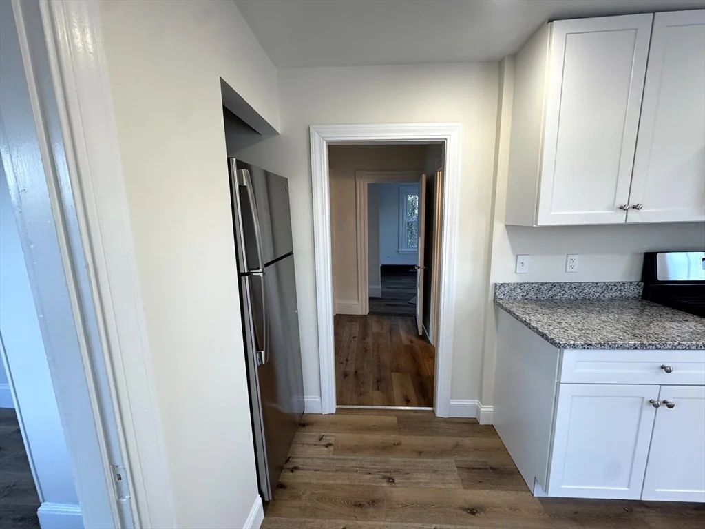 3 bed, 1 bath apartment for rent at 195 Court St Unit 2, Plymouth — photo 13 of 34