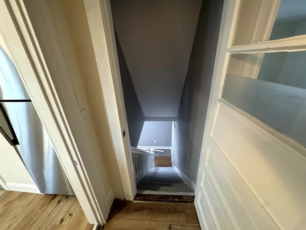 3 bed, 1 bath apartment for rent at 195 Court St Unit 2, Plymouth — photo 32 of 34