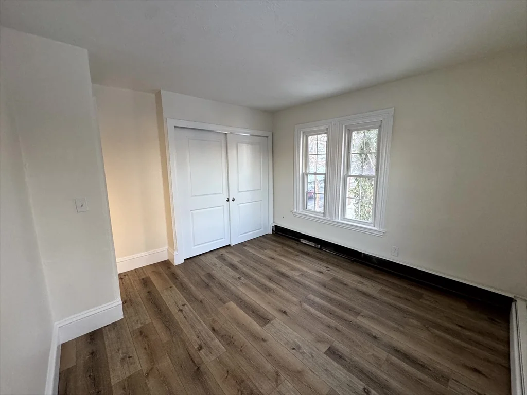 3 bed, 1 bath apartment for rent at 195 Court St Unit 2, Plymouth — photo 4 of 34
