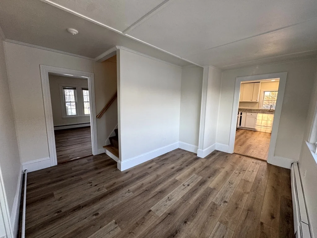 3 bed, 1 bath apartment for rent at 195 Court St Unit 2, Plymouth — photo 10 of 34