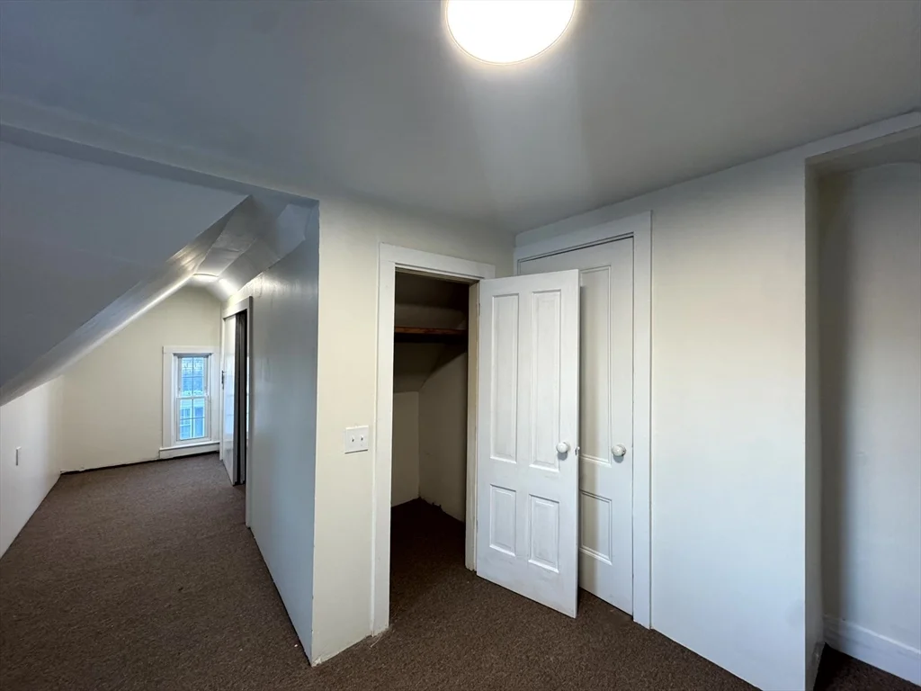 3 bed, 1 bath apartment for rent at 195 Court St Unit 2, Plymouth — photo 21 of 34