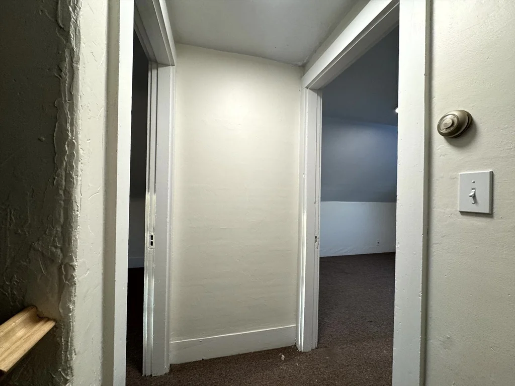 3 bed, 1 bath apartment for rent at 195 Court St Unit 2, Plymouth — photo 15 of 34