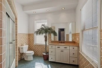 1 bed, 1 bath apartment for rent at 195 Dorchester St Unit 1, South Boston — photo 5 of 11