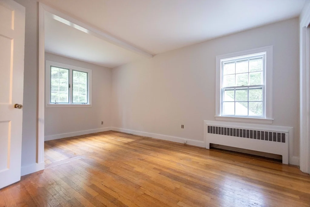 4 bed, 1 bath apartment for rent at 195 Dover Rd, Westwood — photo 30 of 38