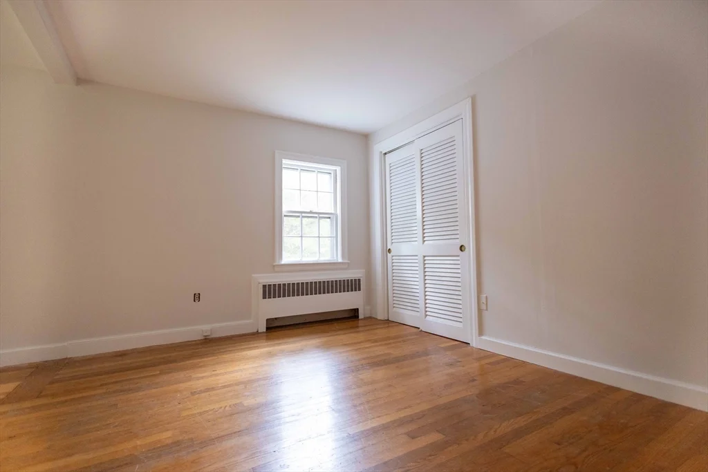 4 bed, 1 bath apartment for rent at 195 Dover Rd, Westwood — photo 29 of 38