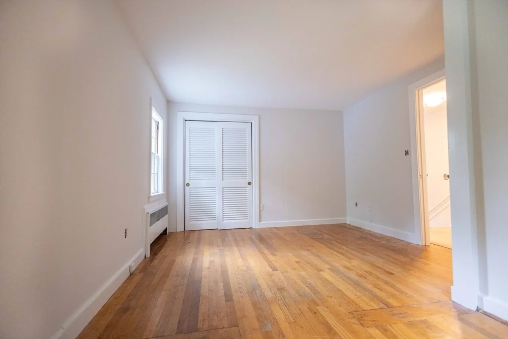 4 bed, 1 bath apartment for rent at 195 Dover Rd, Westwood — photo 31 of 38