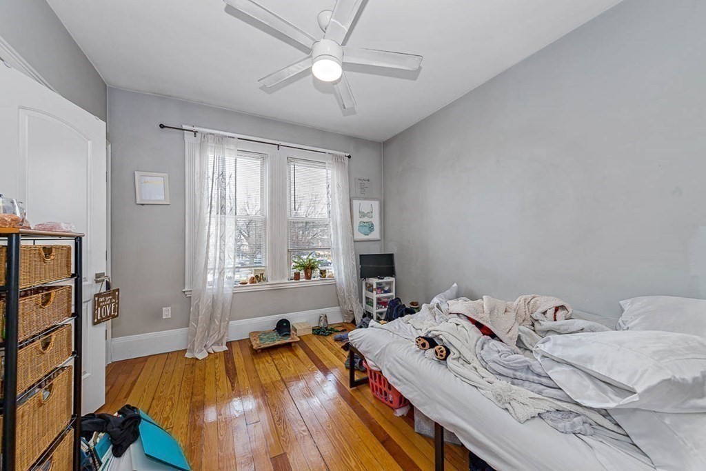 4 bed, 1.5 bath apartment for rent at 195 East Cottage St Unit 2, Dorchester — photo 9 of 25