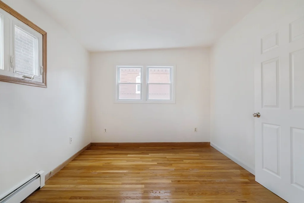 3 bed, 2 bath apartment for rent at 195 Endicott St Unit 3, North End — photo 16 of 25