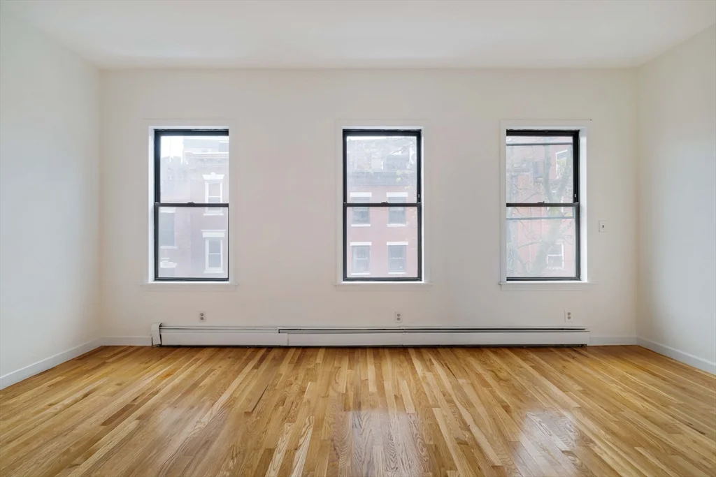 3 bed, 2 bath apartment for rent at 195 Endicott St Unit 3, North End — photo 21 of 25