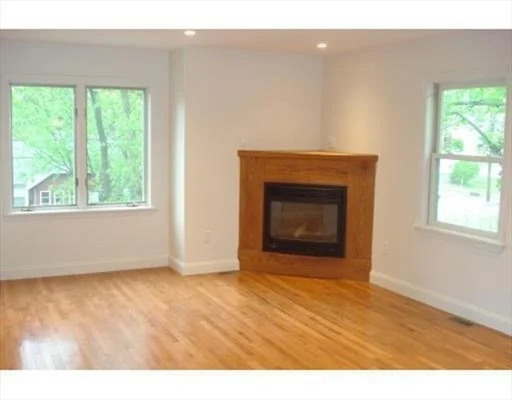 4 bed, 2 bath apartment for rent at 195 Forest Unit 195, Arlington — photo 18 of 21