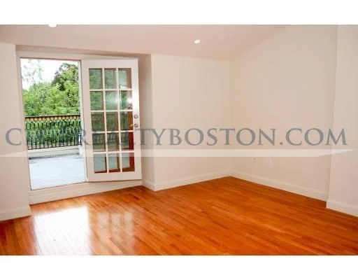 4 bed, 2 bath apartment for rent at 195 Forest Unit 195, Arlington — photo 13 of 21