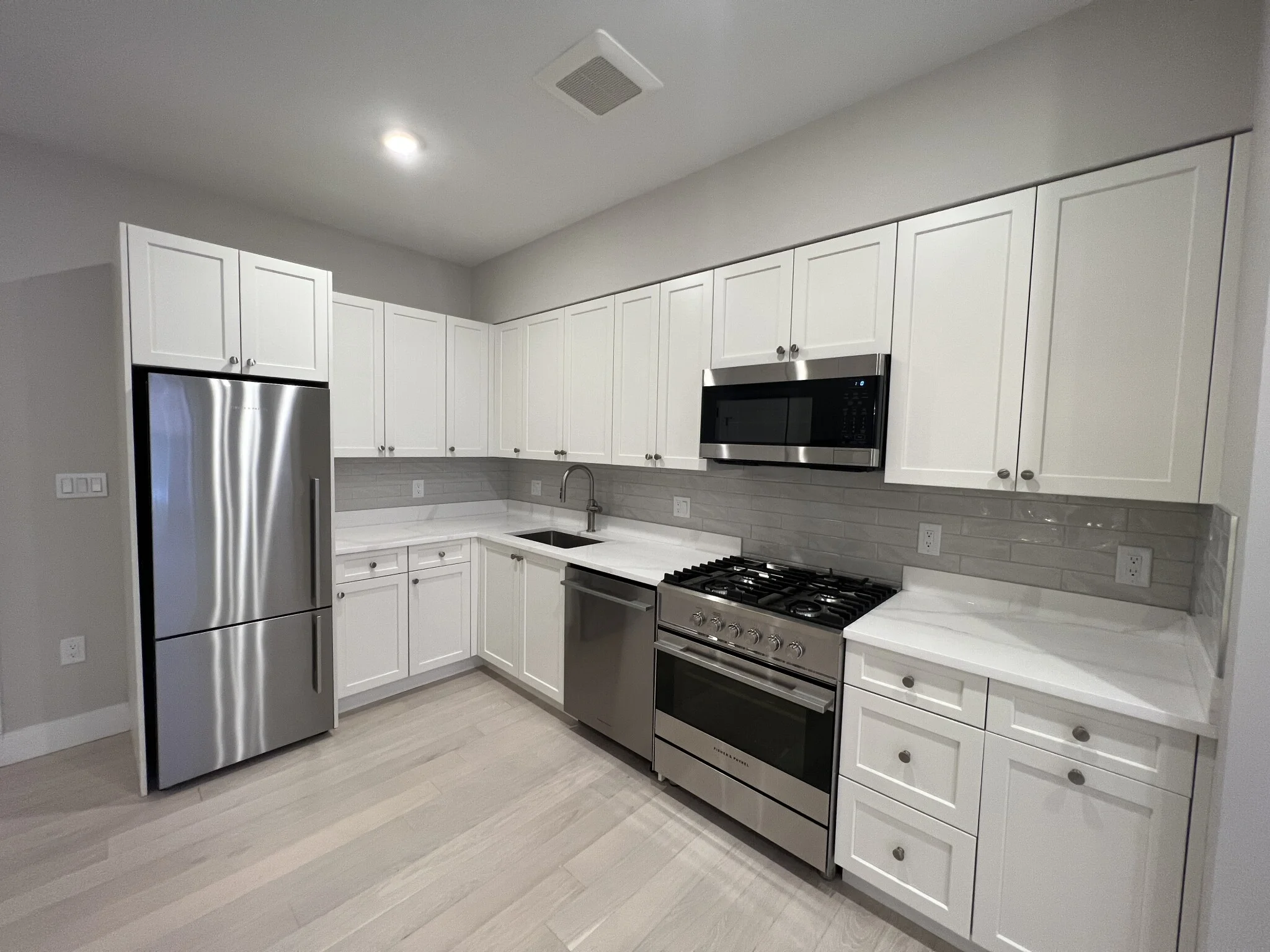 Studio bed, 1 bath apartment for rent at 195 Green St Unit 202A, Jamaica Plain — photo 5 of 15