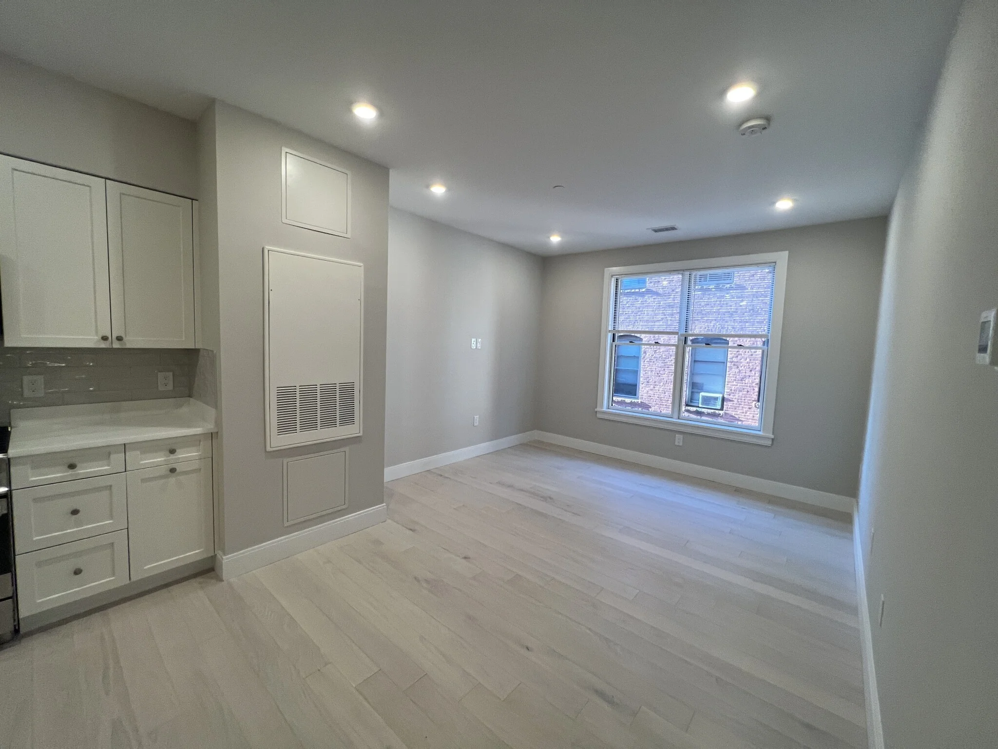 Studio bed, 1 bath apartment for rent at 195 Green St Unit 202A, Jamaica Plain — photo 3 of 15