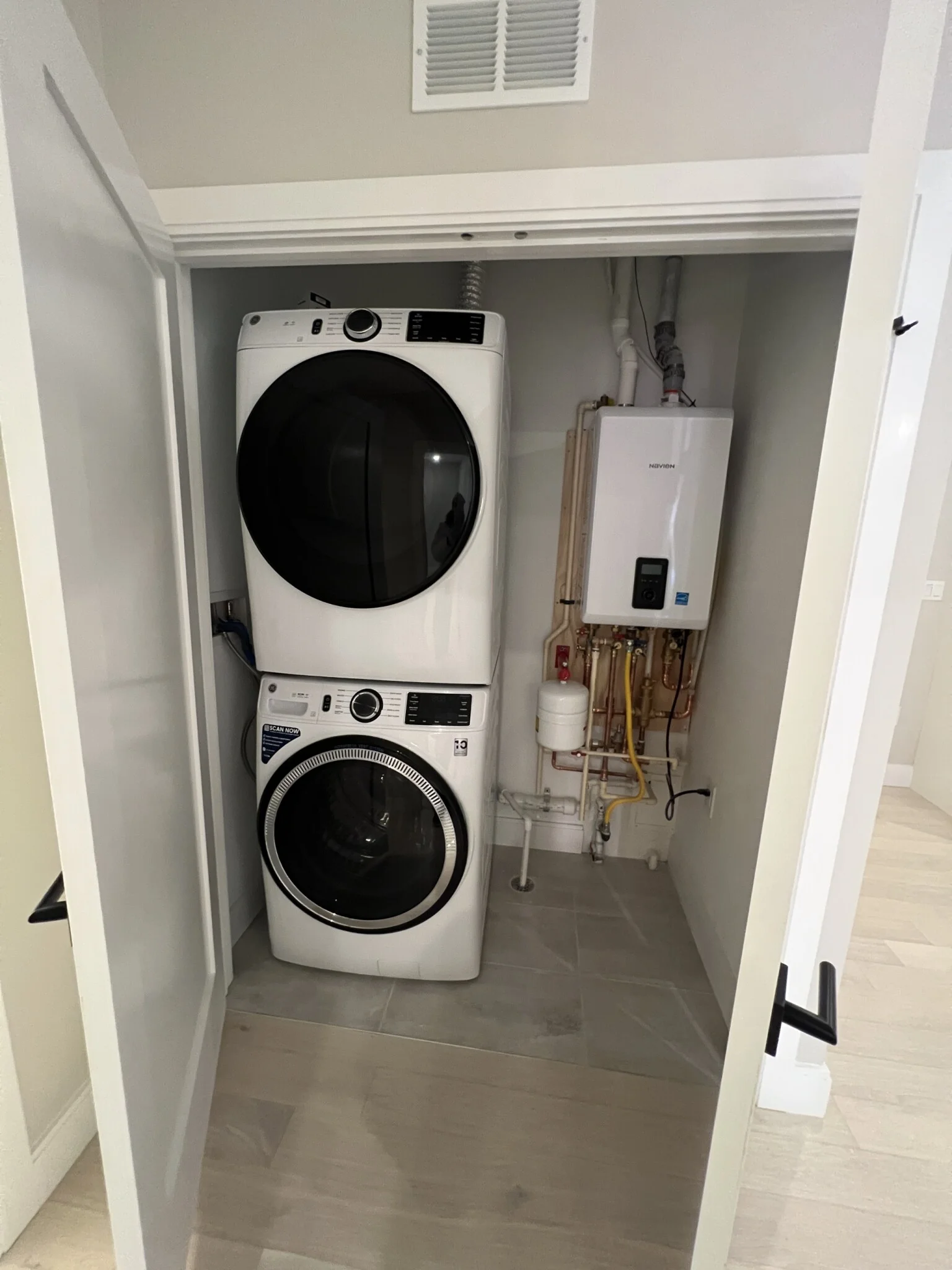 Studio bed, 1 bath apartment for rent at 195 Green St Unit 202A, Jamaica Plain — photo 10 of 15