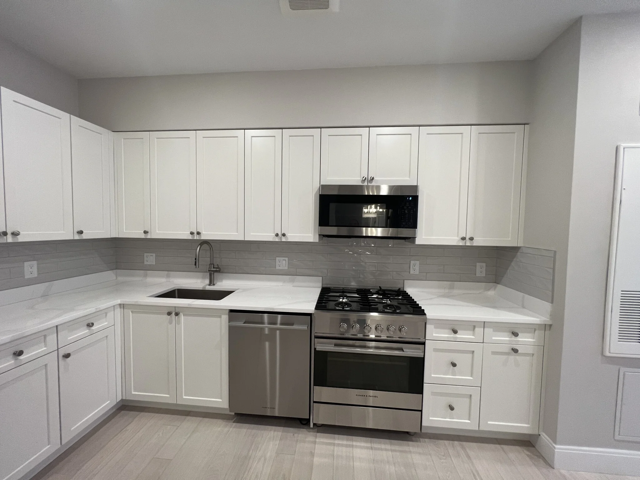 Studio bed, 1 bath apartment for rent at 195 Green St Unit 202A, Jamaica Plain — photo 6 of 15