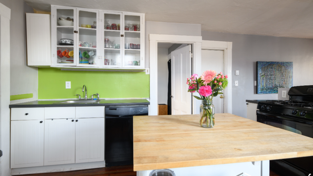 2 bed, 1 bath apartment for rent at 195 Hampshire St Unit 2, Inman Square — photo 2 of 8
