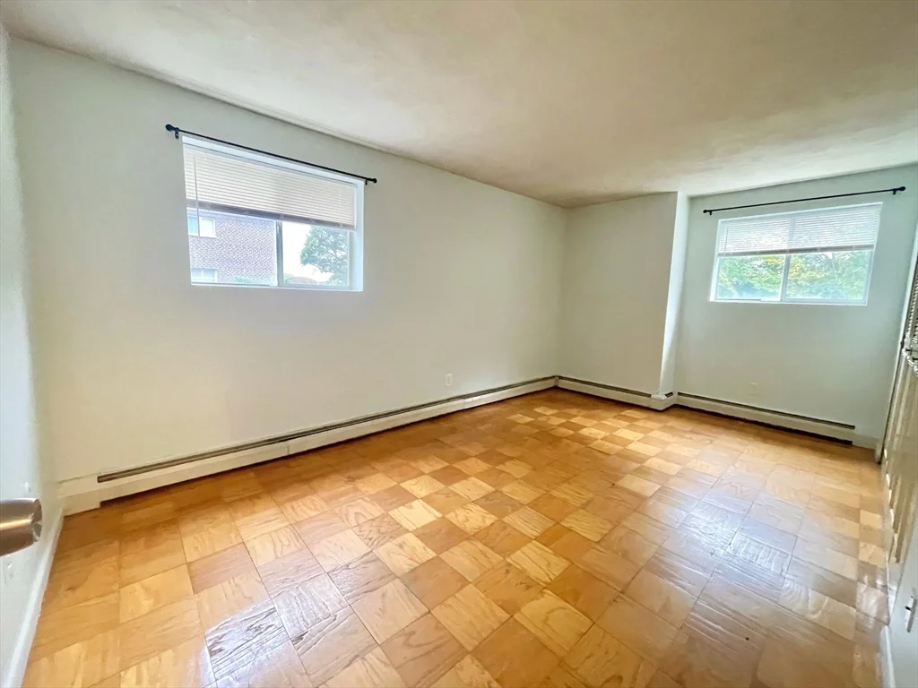 2 bed, 1 bath apartment for rent at 195 Independence Ave Unit 118, Quincy — photo 5 of 15
