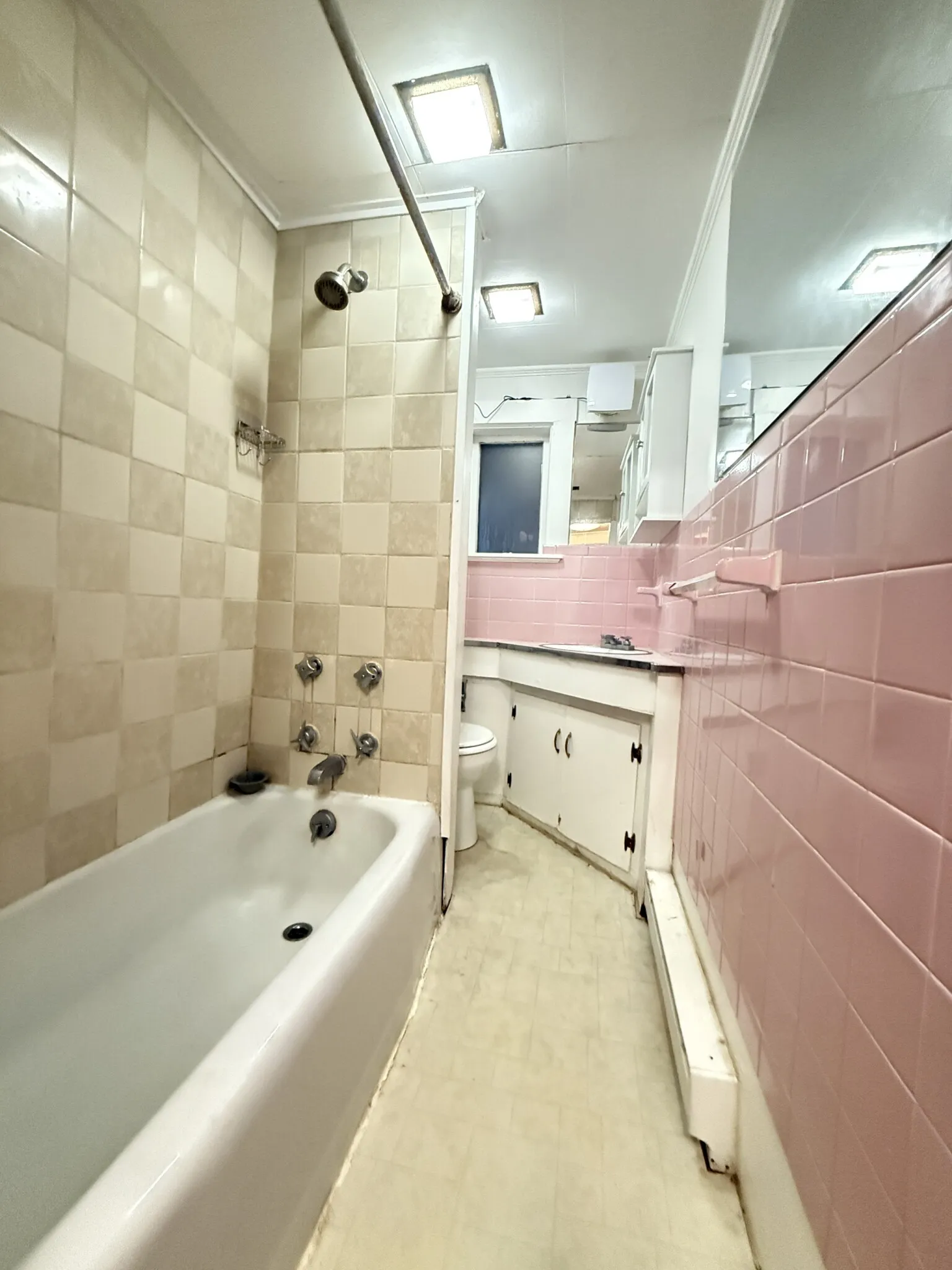 2 bed, 1 bath apartment for rent at 195 Mount Auburn St Unit 1, West Cambridge — photo 6 of 6