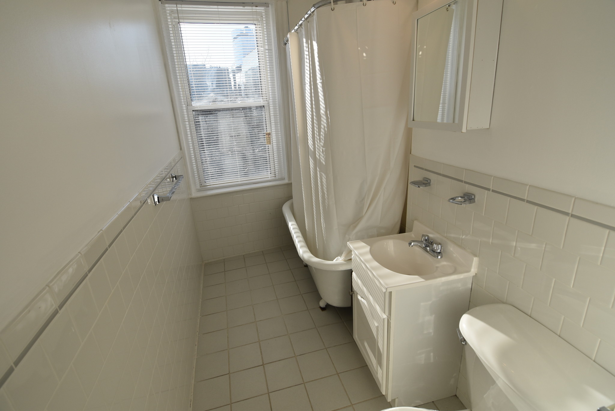 Studio bed, 1 bath apartment for rent at 195 Park Dr Unit 32, Fenway — photo 6 of 13