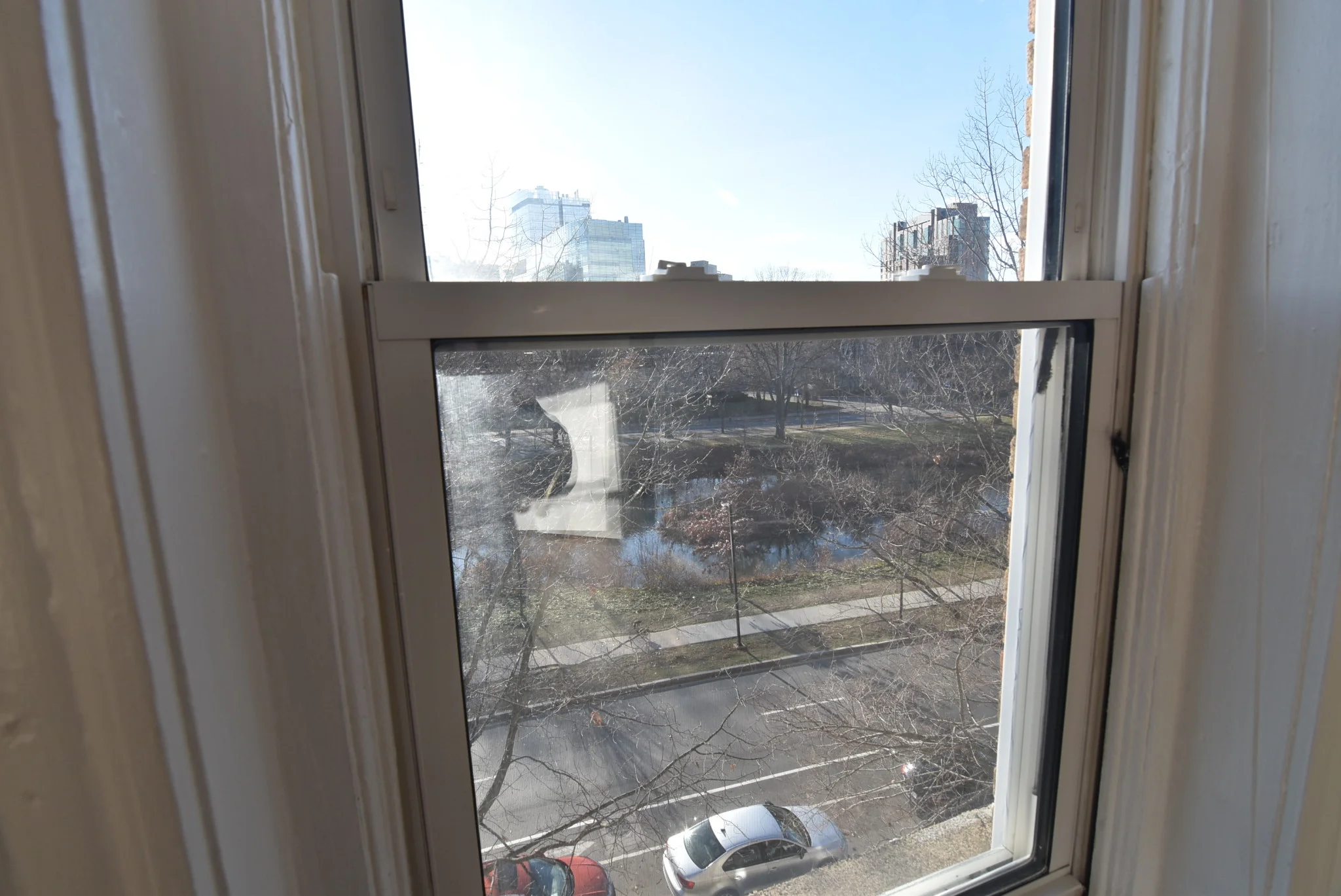 Studio bed, 1 bath apartment for rent at 195 Park Dr Unit 42, Fenway — photo 4 of 13
