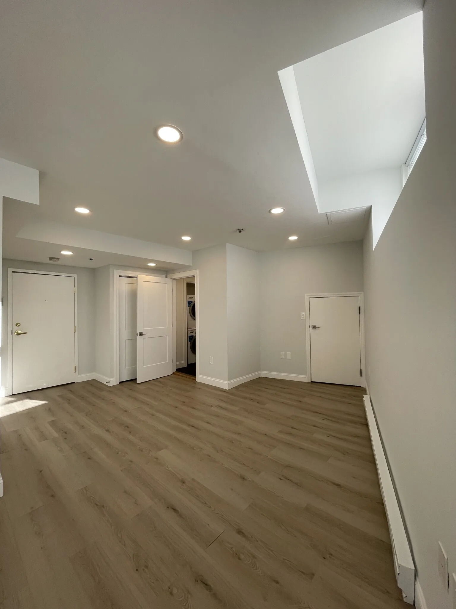 Studio bed, 1 bath apartment for rent at 195 Park Dr Unit D, Fenway — photo 16 of 20