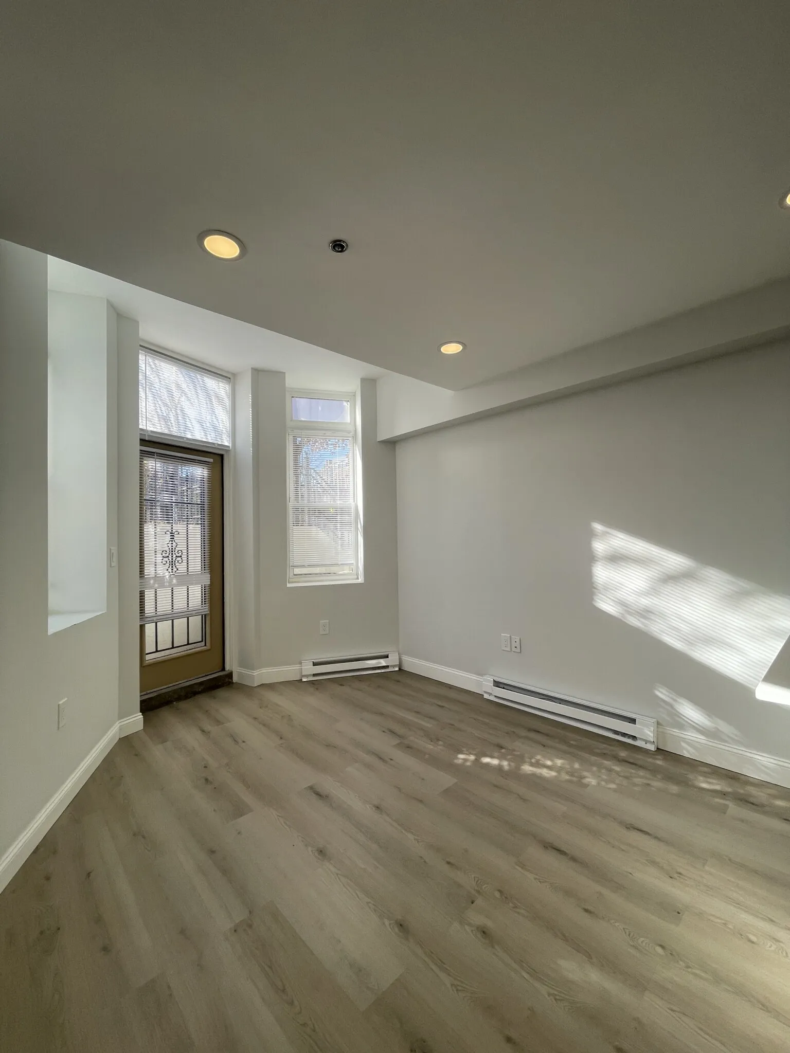 Studio bed, 1 bath apartment for rent at 195 Park Dr Unit D, Fenway — photo 10 of 20