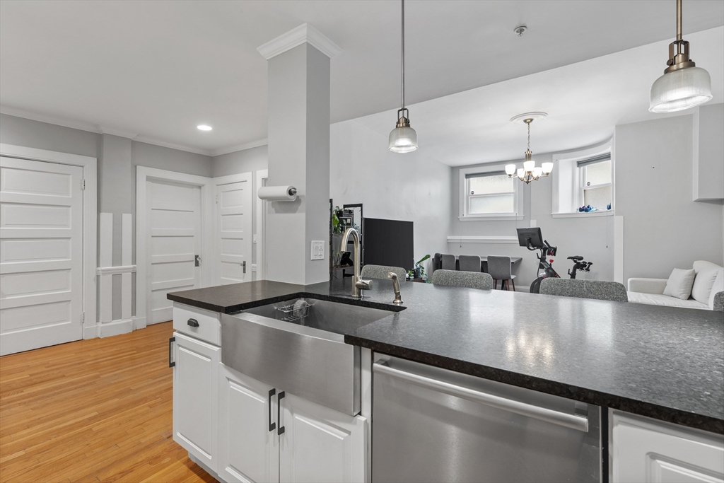 2 bed, 1 bath apartment for rent at 195 Saint Paul St Unit 1G, Brookline — photo 14 of 21