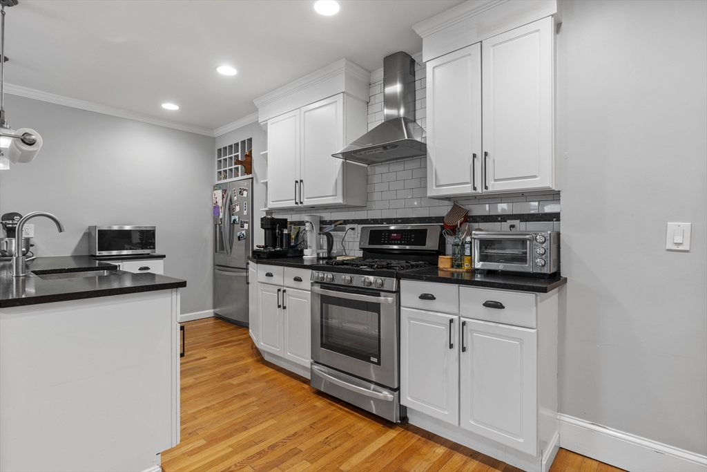 2 bed, 1 bath apartment for rent at 195 Saint Paul St Unit 1G, Brookline — photo 13 of 21