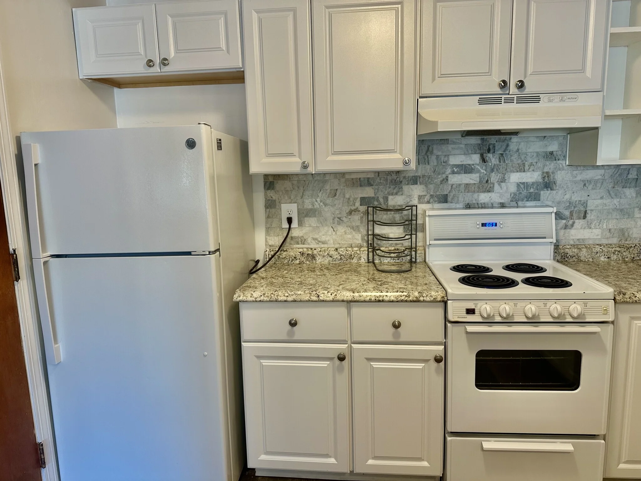 2 bed, 1 bath apartment for rent at 195 Salem St Unit 25, Medford — photo 11 of 17