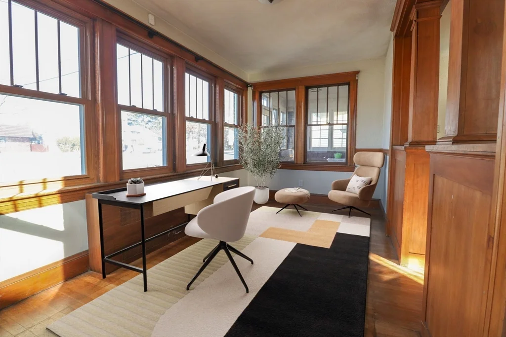 3 bed, 2 bath apartment for rent at 195 Sea St, Merrymount — photo 9 of 28