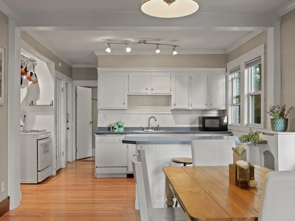 2 bed, 1 bath apartment for rent at 195 South St Unit 4, Jamaica Plain — photo 10 of 17