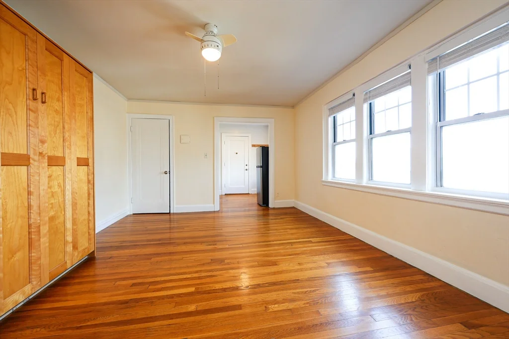 Studio bed, 1 bath apartment for rent at 195 Thomas Burgin Pkwy Unit 407, Quincy — photo 13 of 22