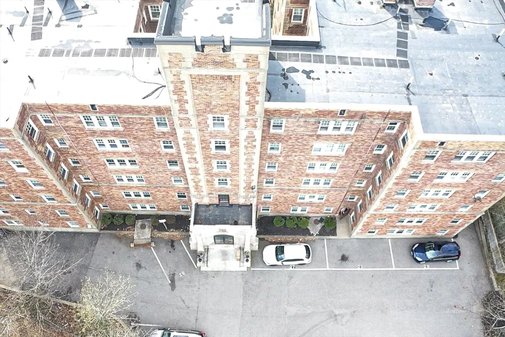 Studio bed, 1 bath apartment for rent at 195 Thomas Burgin Pkwy Unit 407, Quincy — photo 20 of 22