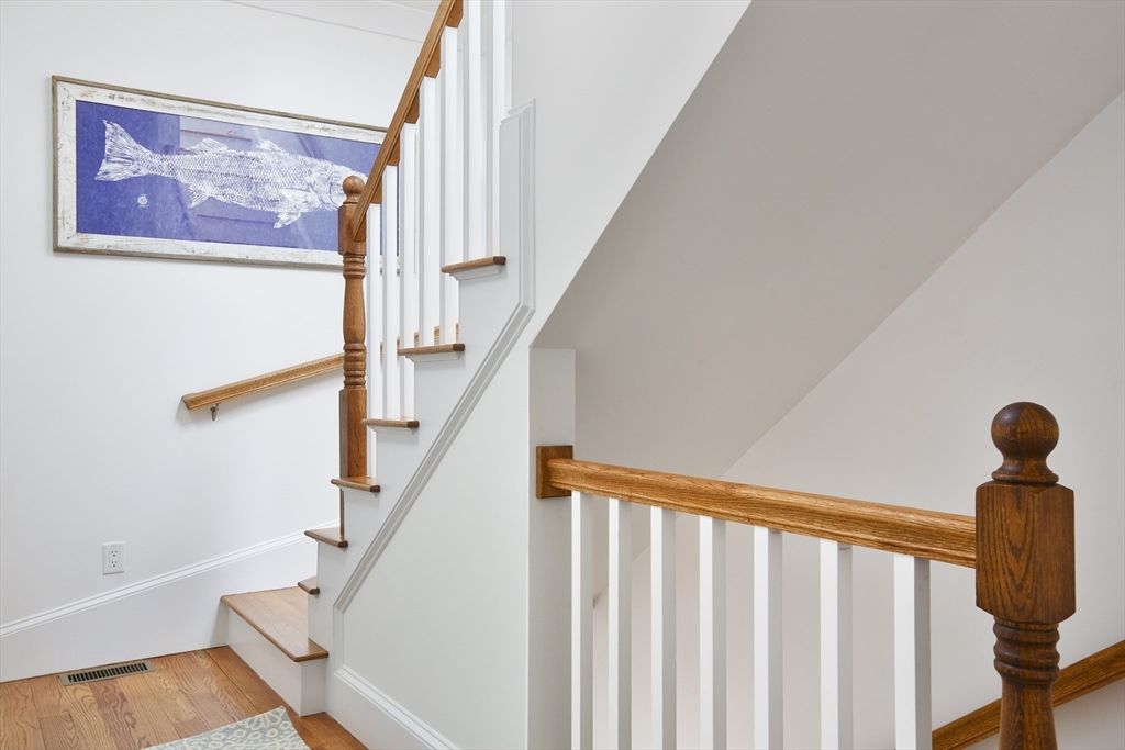 3 bed, 3 bath apartment for rent at 195 2nd St Unit 1, South Boston — photo 10 of 14