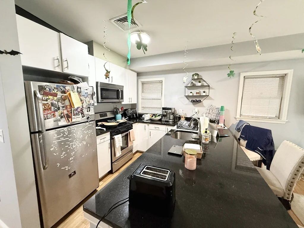 3 bed, 2 bath apartment for rent at 195 W Third Unit 1, South Boston — photo 1 of 13