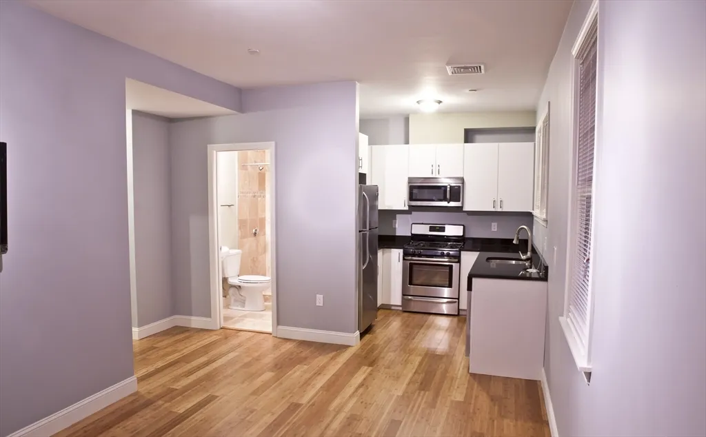 4 bed, 2 bath apartment for rent at 195 W Third Unit 4, South Boston — photo 2 of 16