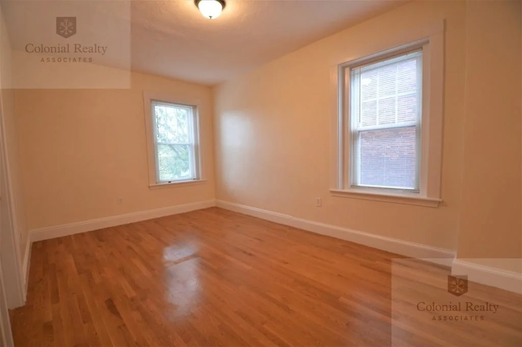 4 bed, 2 bath apartment for rent at 195 Winthrop Rd Unit 9, Aspinwall Hill — photo 11 of 17