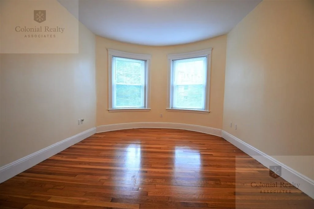 4 bed, 2 bath apartment for rent at 195 Winthrop Rd Unit 9, Aspinwall Hill — photo 7 of 17