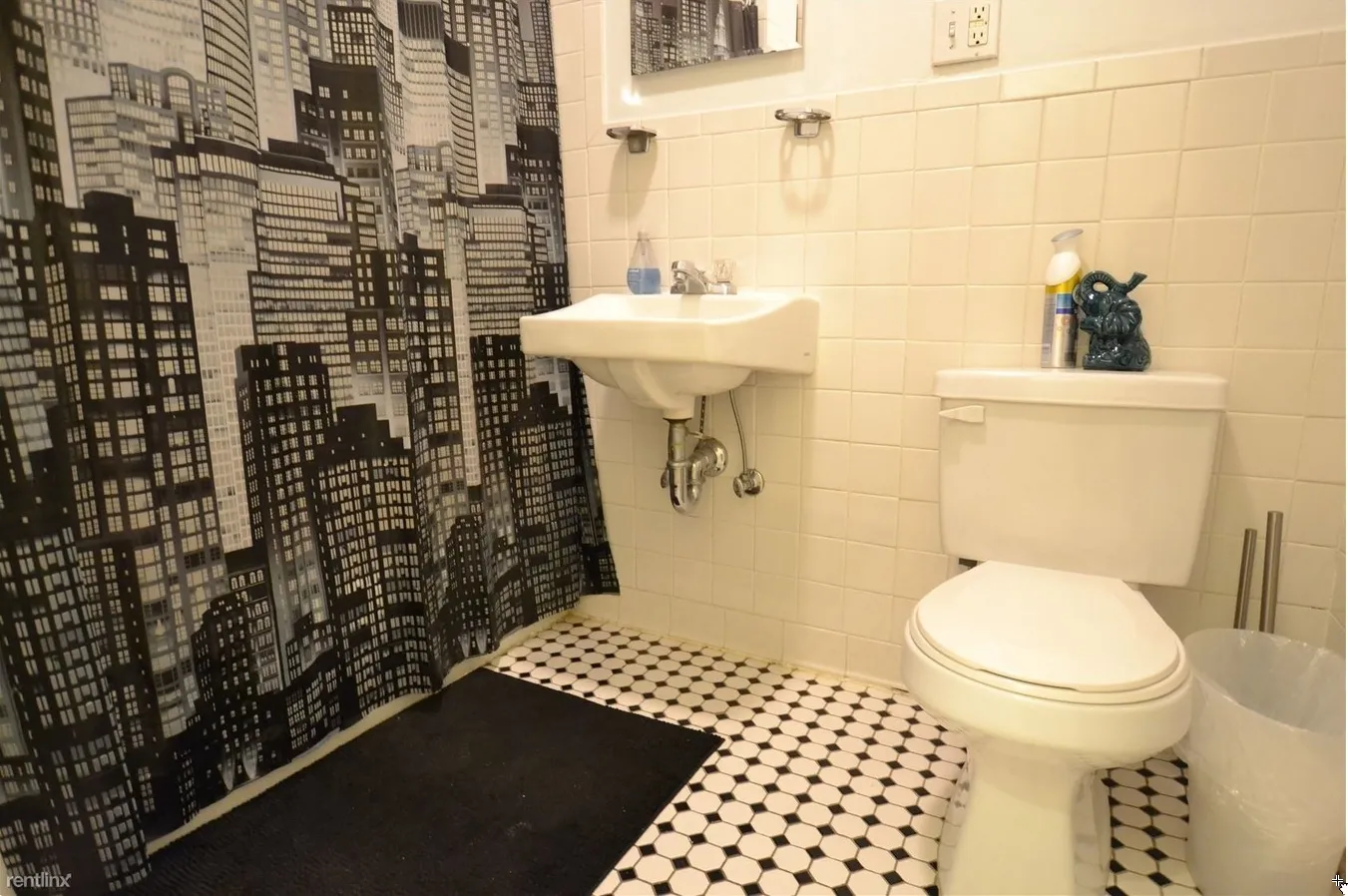 2 bed, 1.5 bath apartment for rent at 1950 Beacon St Unit 1, Brighton — photo 26 of 31