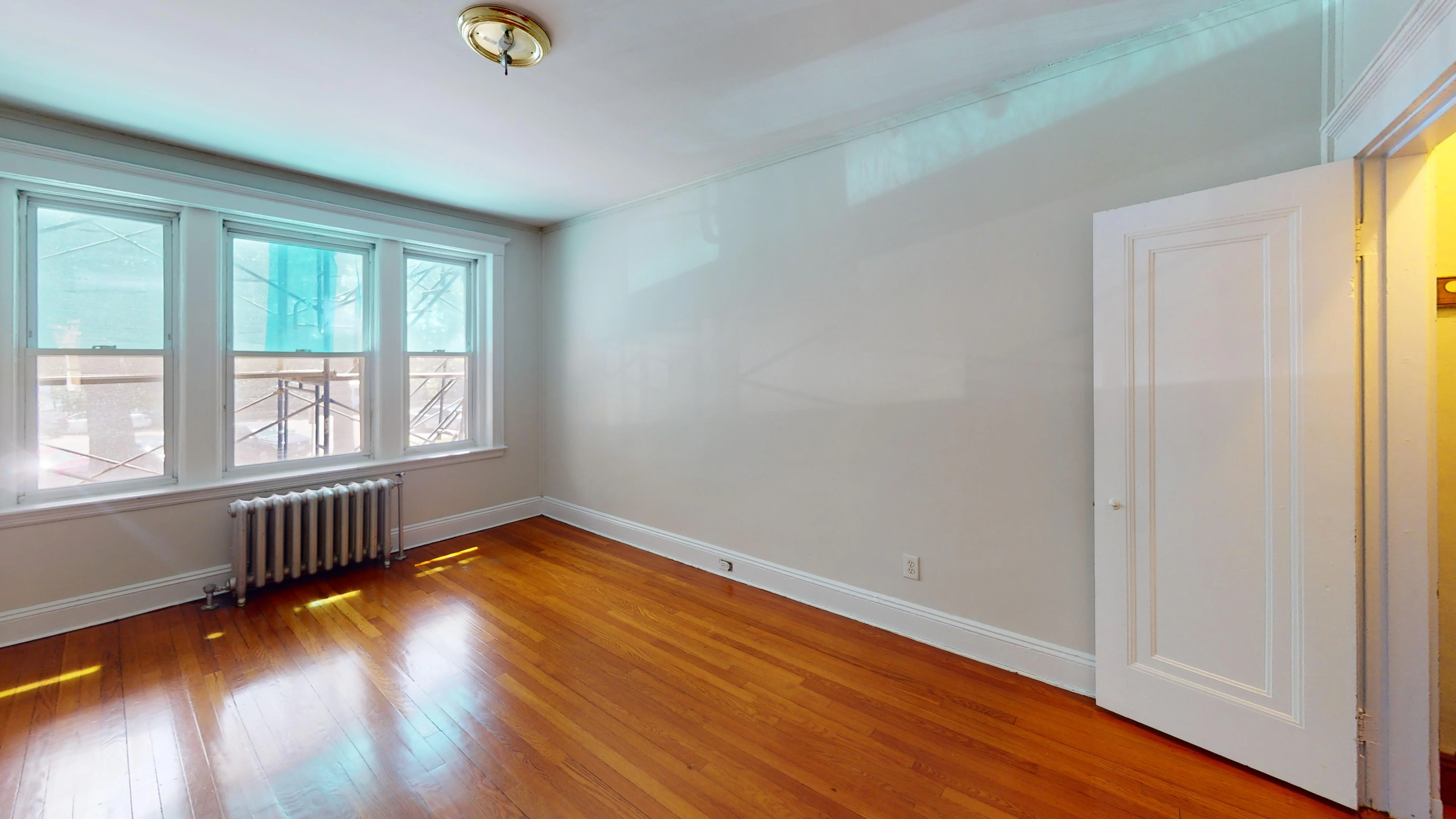 2 bed, 1 bath apartment for rent at 1950 Commonwealth Ave Unit 26, Brighton — photo 2 of 17