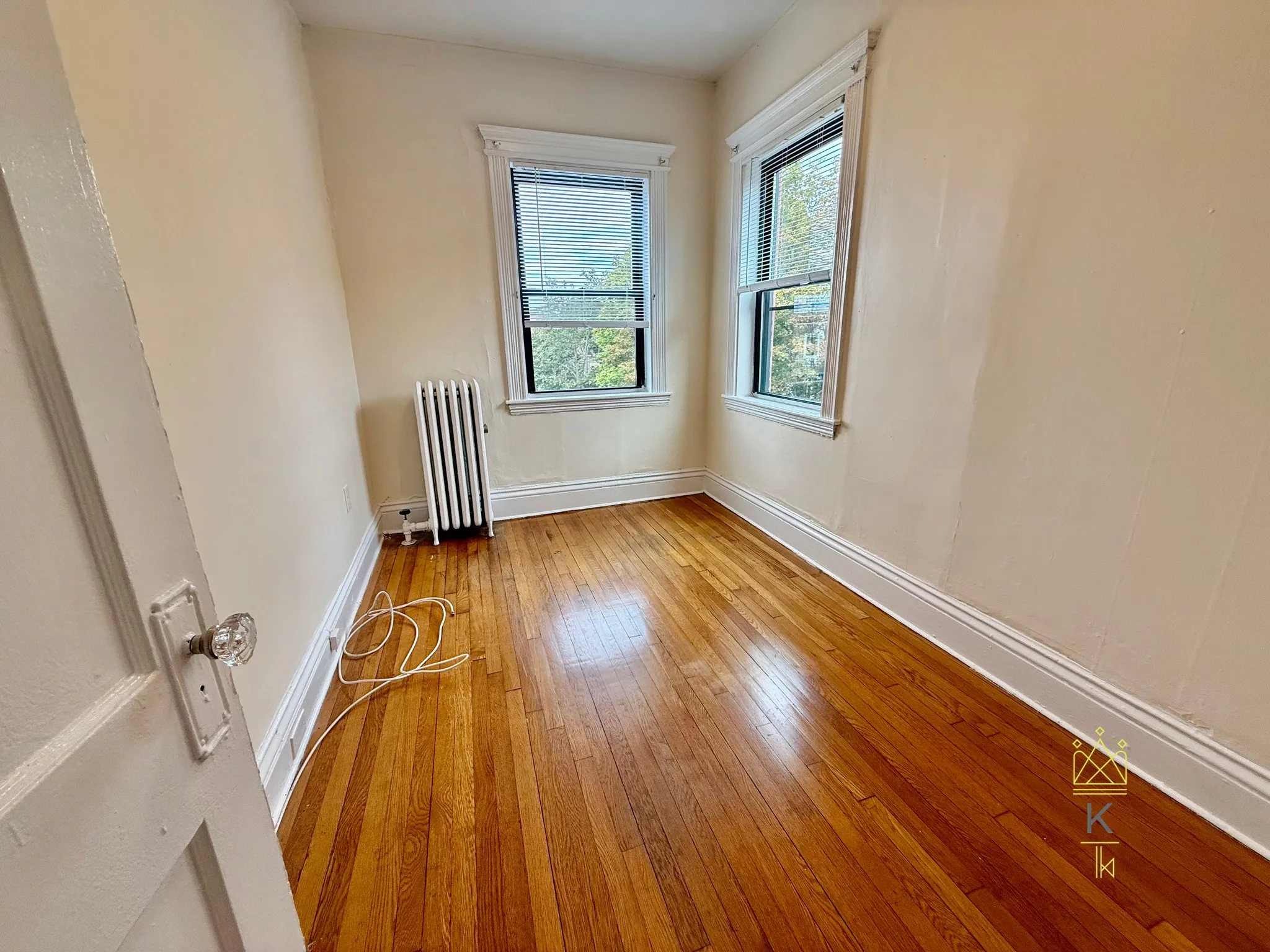 2.5 bed, 1 bath apartment for rent at 1959 Commonwealth Ave Unit 06, Brighton — photo 7 of 14