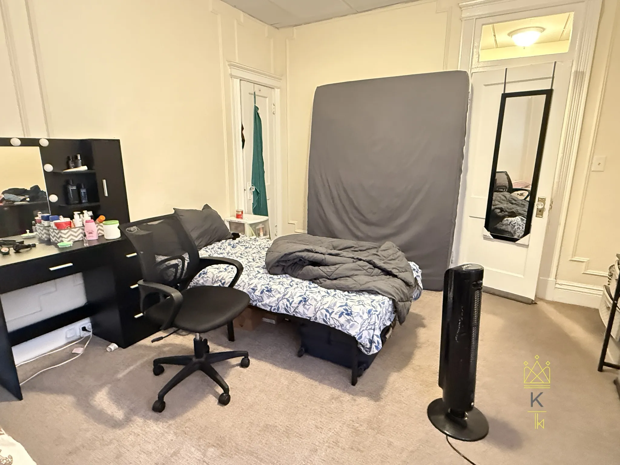 2.5 bed, 1 bath apartment for rent at 1959 Commonwealth Ave Unit 2, Brighton — photo 5 of 25